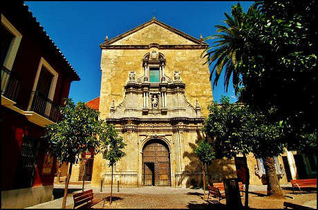 La Hospedería de Ana / Iglesia de San Francisco